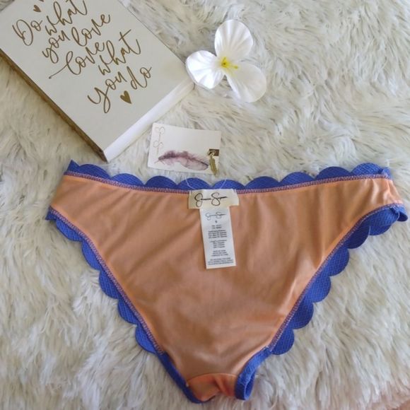 Jessica Simpson Small bottom swim suit - Picture 4 of 6